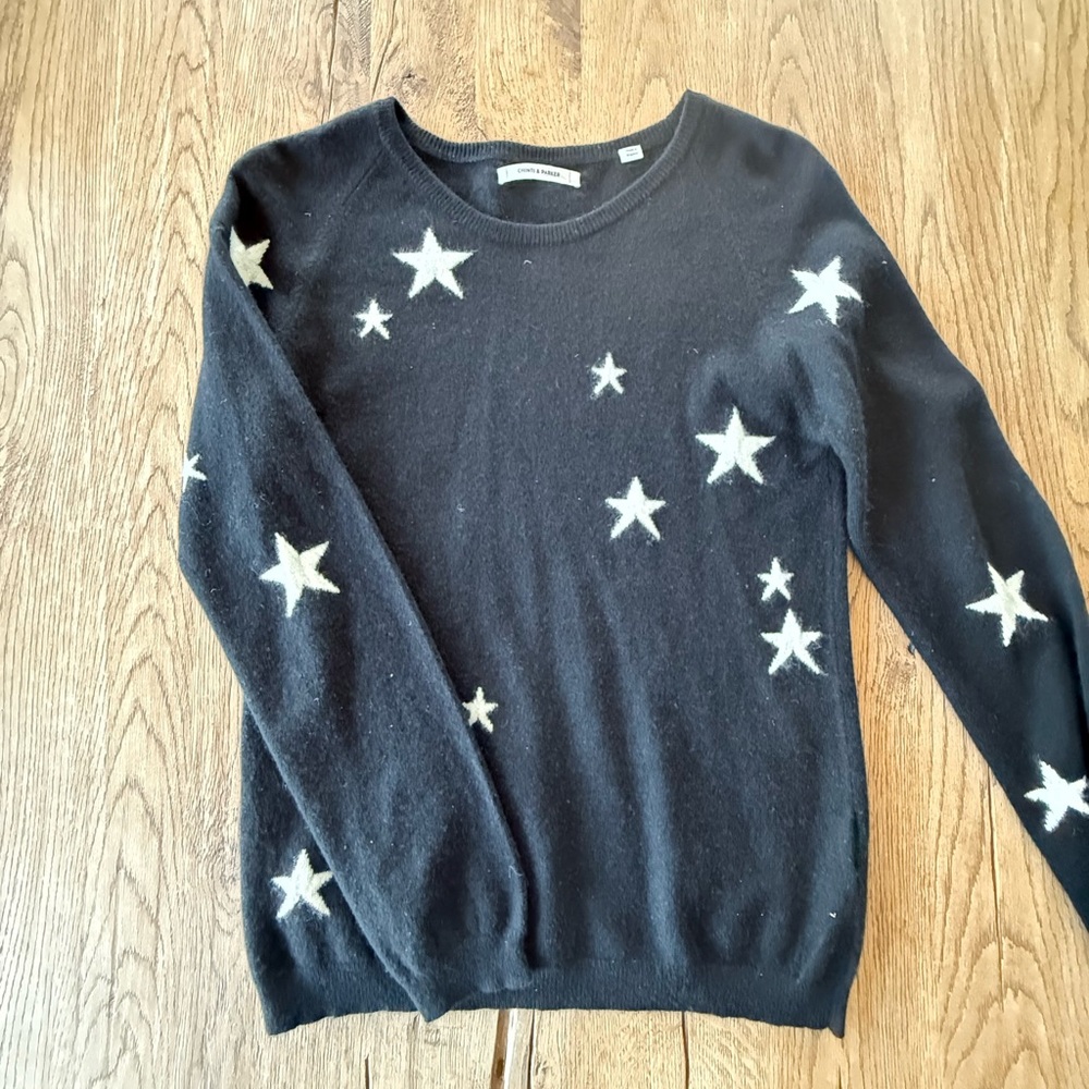 Chinti & Parker Black and White Crew Neck Sweater with Star Pattern